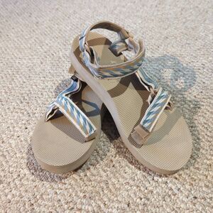 Teva Universal Midform Sandals Women 11 Bolt Light Beige Strappy Outdoor